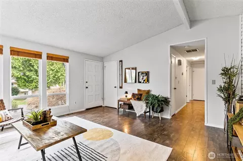 Entry Way - 712 220th St SW, Bothell, WA 98021 photo 1 of 1