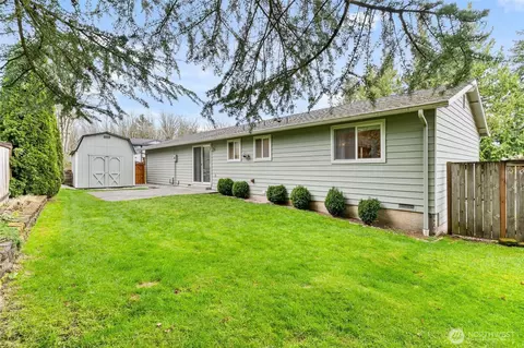 Exterior - 712 220th St SW, Bothell, WA 98021 photo 4 of 7