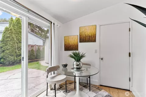 Dining - 712 220th St SW, Bothell, WA 98021 photo 1 of 1