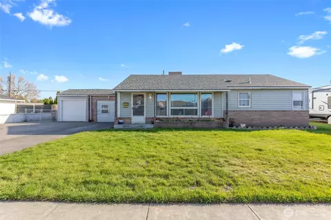 2507 W Entiat Ave, Kennewick, WA 99336