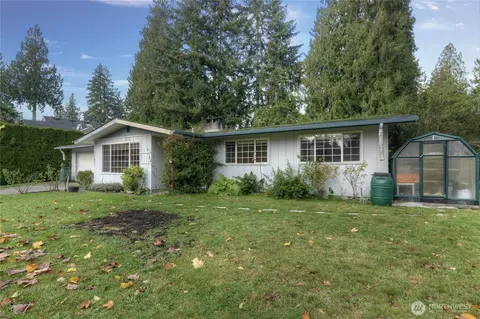 5102 26th Ave SE, Lacey, WA 98503