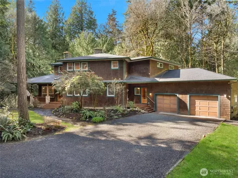 14677 Sivertson Rd NE, Bainbridge Island, WA 98110