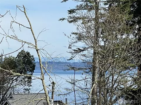 0 Harris Ave NE, Suquamish, WA 98392