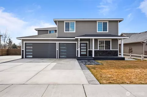 512 N Bluff West Dr, Moses Lake, WA 98837