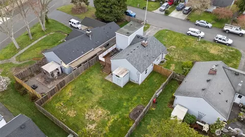 View/Area - 311 Crown Dr, Everett, WA 98203 photo 7 of 7