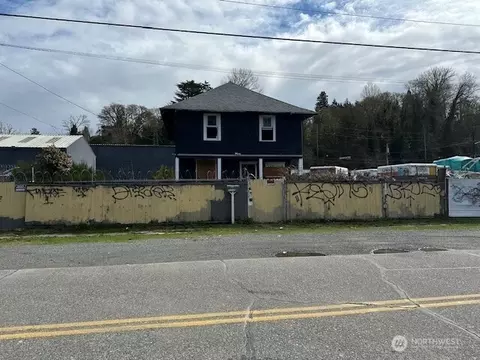 322 Railroad Ave S, Kent, WA 98032