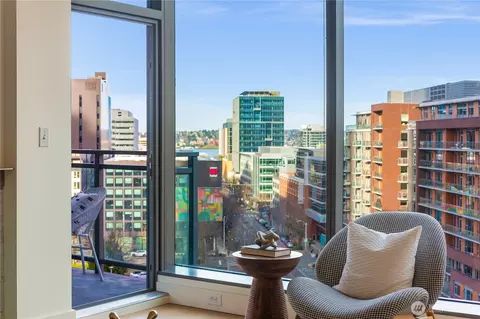 820 Blanchard St #801, Seattle, WA 98121