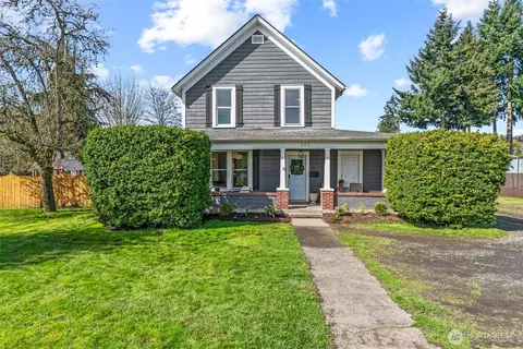305 1st Ave NW, Kelso, WA 98626