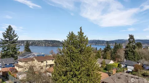 104 Nn 66th Ave S, Seattle, WA 98178