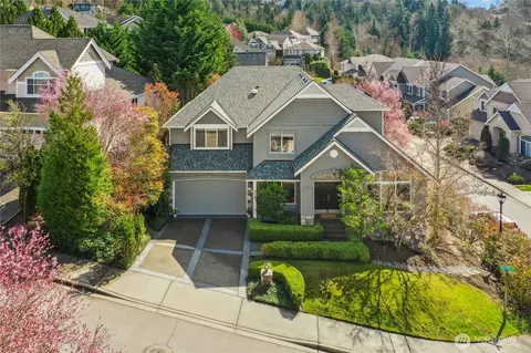 13705 SE 75th St, Newcastle, WA 98059