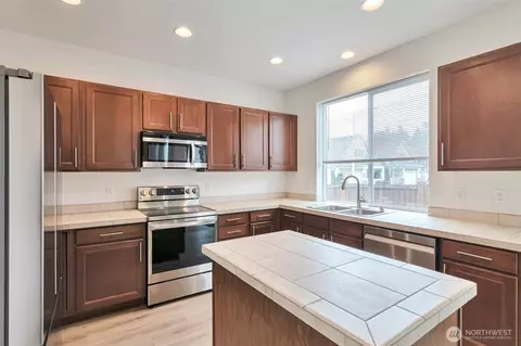 330 126th St SE, Everett, WA 98208 photo 7