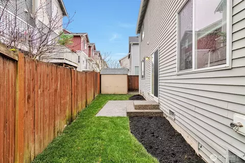 330 126th St SE, Everett, WA 98208 photo 4