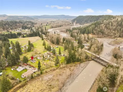 View/Area - 20909 175th Street Ct E, Orting, WA 98360 photo 4 of 4