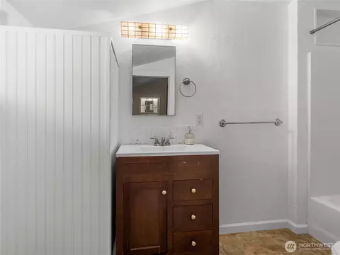 Bath - 20909 175th Street Ct E, Orting, WA 98360 photo 1 of 1