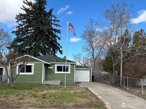 1517 Roosevel Ave, Yakima, WA 98902