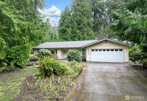 4630 Claridge Dr SE, Olympia, WA 98501