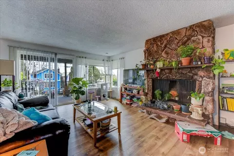 4509 Eastern Ave N #1-3, Seattle, WA 98103 photo 6