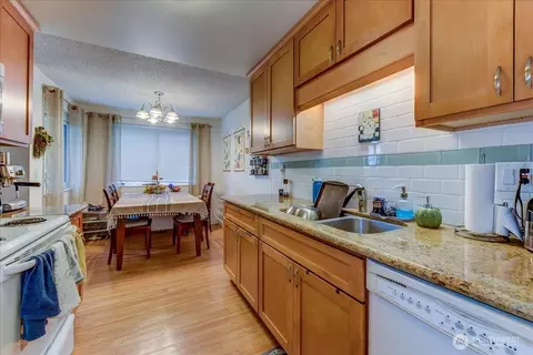 4509 Eastern Ave N #1-3, Seattle, WA 98103 photo 13