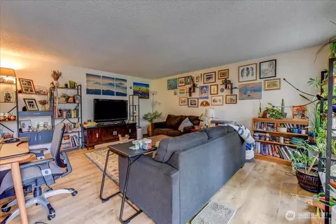 4509 Eastern Ave N #1-3, Seattle, WA 98103 photo 17