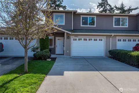 1641 SW Stremler Dr, Oak Harbor, WA 98277