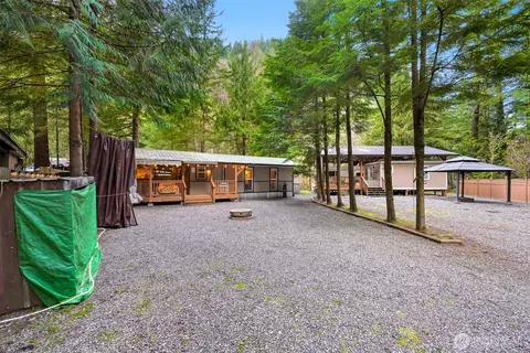 1029 Maple Ln, Sumas, WA 98295 photo 2