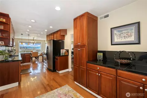525 Broadway #207, Tacoma, WA 98402