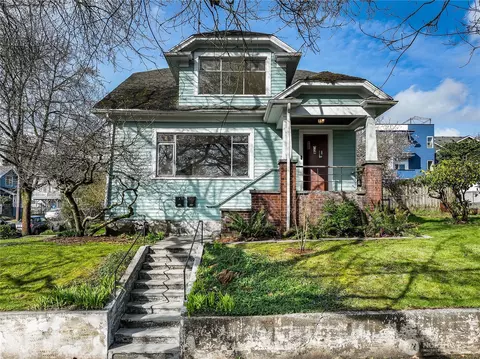 539 26th Ave S, Seattle, WA 98144