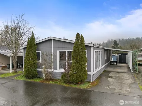 15410 SE 272nd St #100, Kent, WA 98042