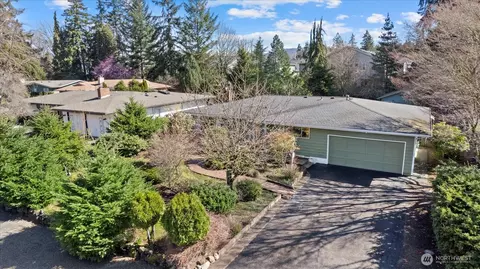13720 139th Ave SE, Renton, WA 98059