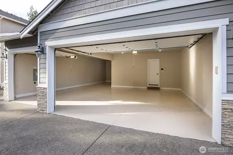 2125 242nd St SW, Bothell, WA 98021 photo 4