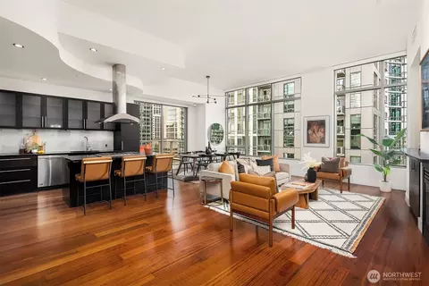 900 Lenora St #W1201, Seattle, WA 98121
