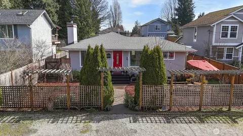 1513 S Monroe St, Tacoma, WA 98405