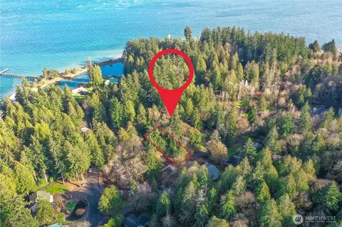 151 Nn Cedar Grove Rd NE, Poulsbo, WA 98370