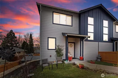 4889 Talbot Rd S, Renton, WA 98055