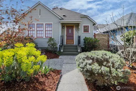 1503 8th St, Bremerton, WA 98337