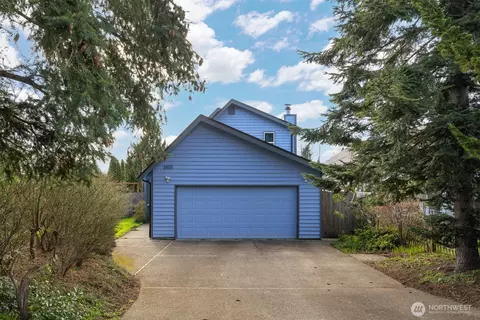 2825 St Clair St, Bellingham, WA 98226