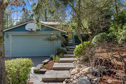 20020 Cypress Way, Lynnwood, WA 98036