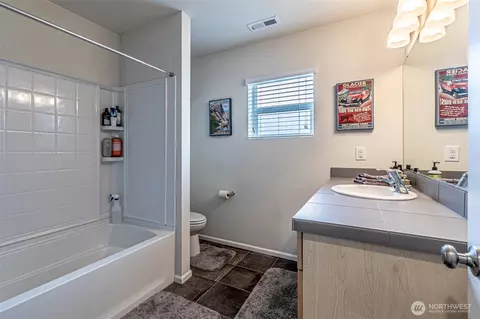Bath - 1103 Ross Ave NW, Orting, WA 98360 photo 4 of 4