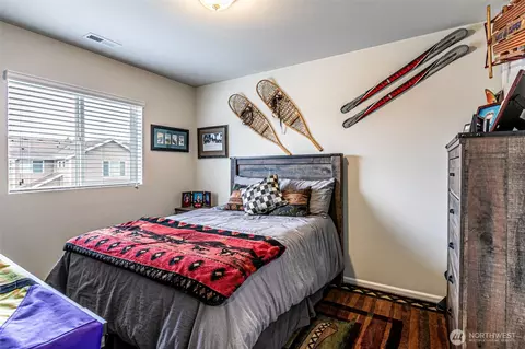 Bedroom - 1103 Ross Ave NW, Orting, WA 98360 photo 5 of 8