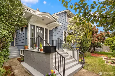 2047 24th Ave E, Seattle, WA 98112