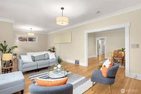 2047 24th Ave E, Seattle, WA 98112 photo 5