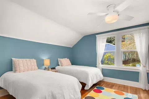 2047 24th Ave E, Seattle, WA 98112 photo 20