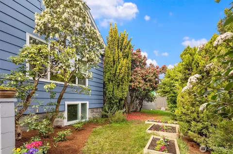 2047 24th Ave E, Seattle, WA 98112 photo 37