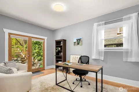 2047 24th Ave E, Seattle, WA 98112 photo 14