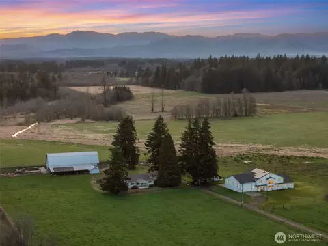 10615 Tilley Rd S, Olympia, WA 98512
