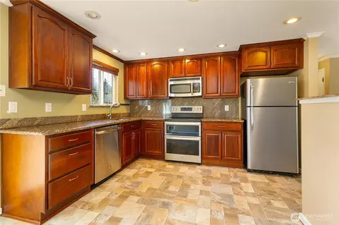 1010 205th Pl SE, Bothell, WA 98012 photo 17