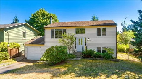 1010 205th Pl SE, Bothell, WA 98012 photo 2