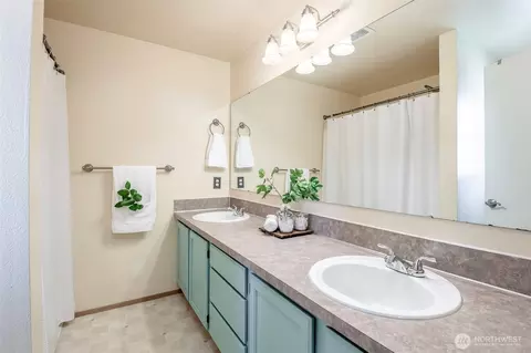 Bath - 7925 193rd Street Ct E, Spanaway, WA 98387 photo 2 of 3