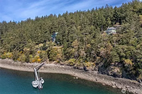 1129 Deer Point Rd, Olga, WA 98279