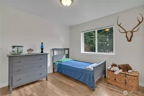 Bedroom - 14410 143rd St E, Orting, WA 98360 photo 2 of 4